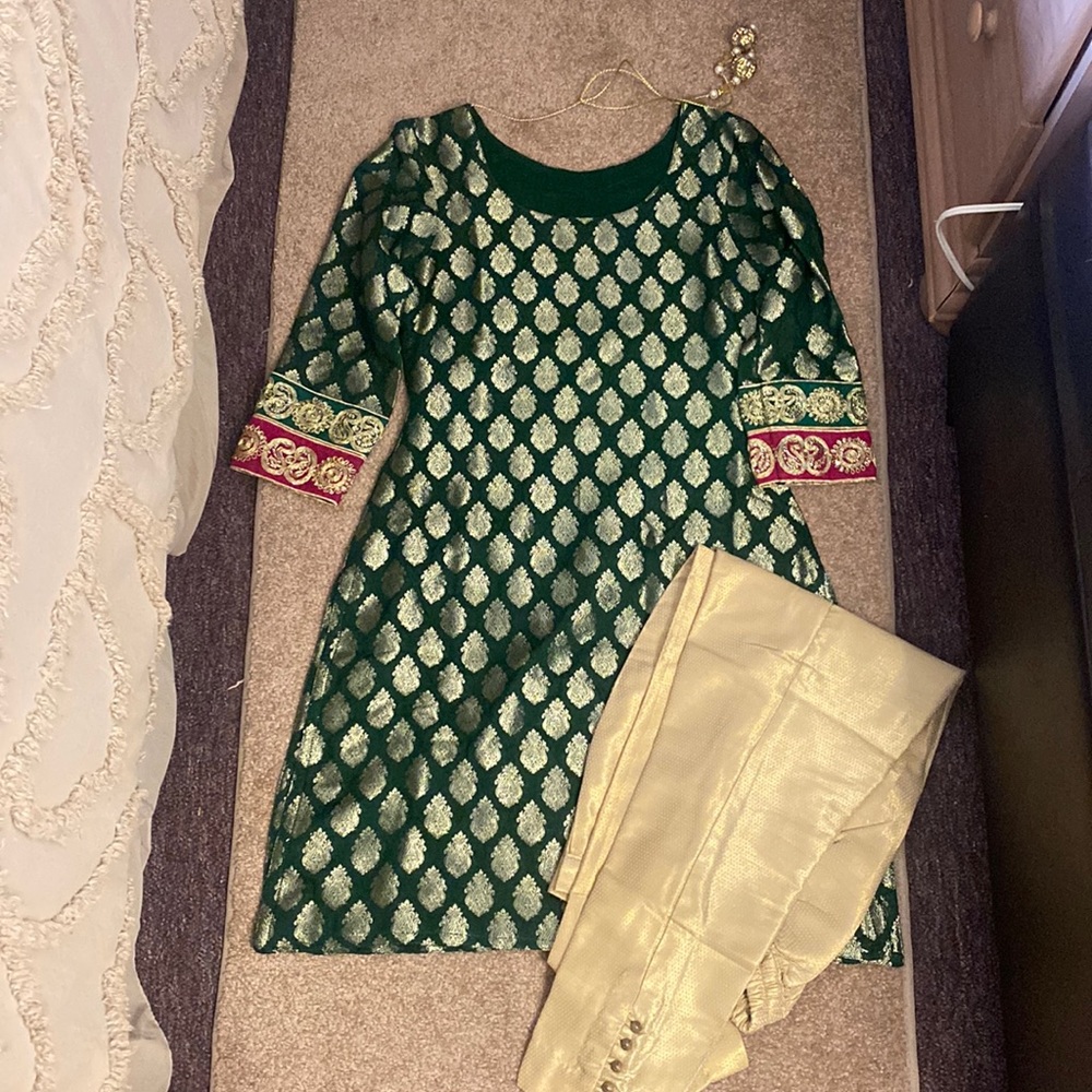 Pakistani 2 piece suit